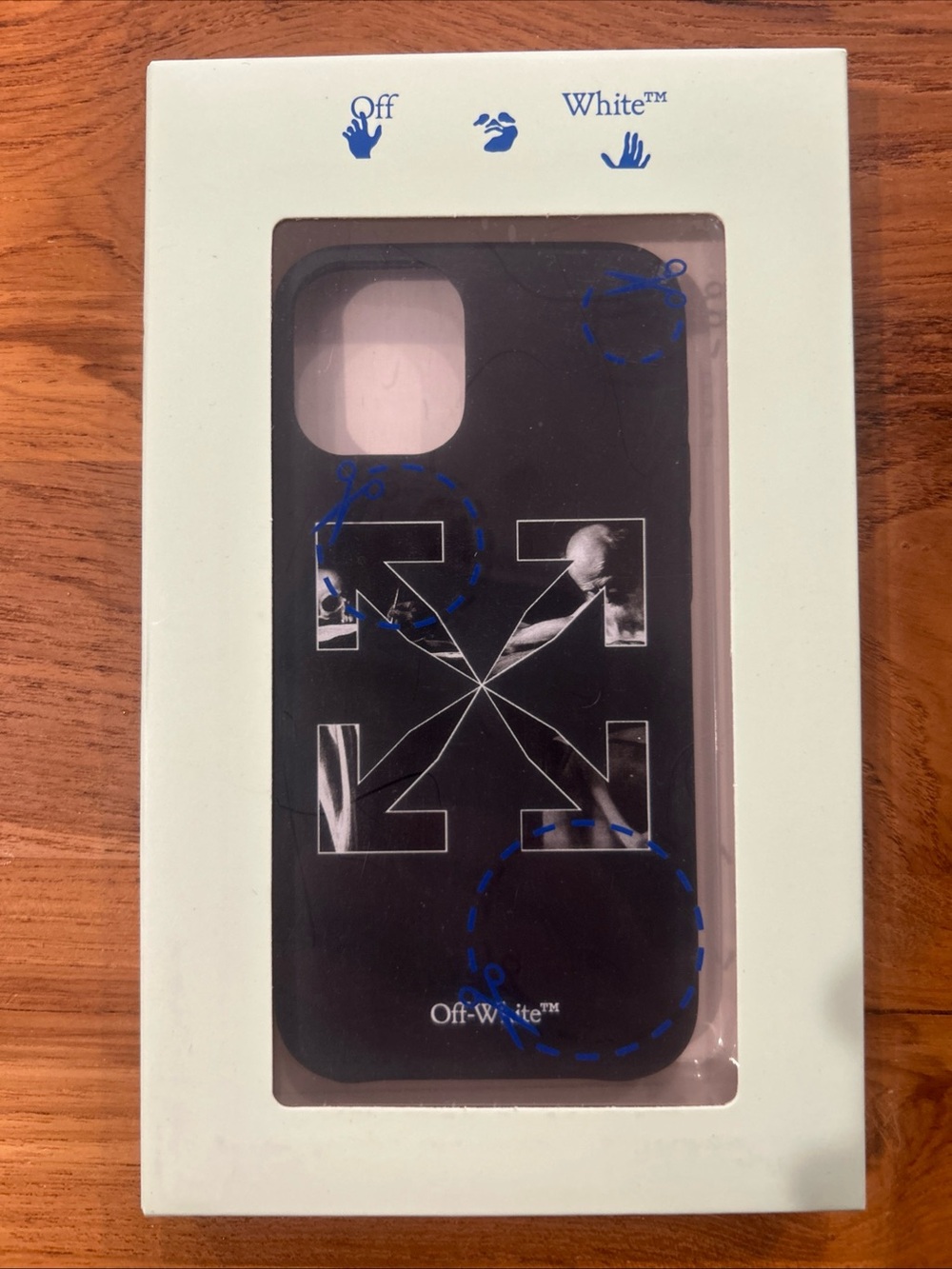 Off-White c/o Virgil Abloh Arrow iPhone 12 Mini Black White Case